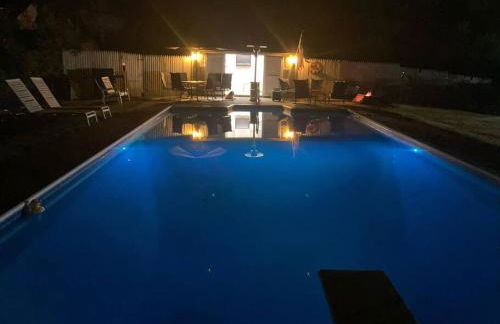 Historic Colonial Pool Walk to Town - Foto 25