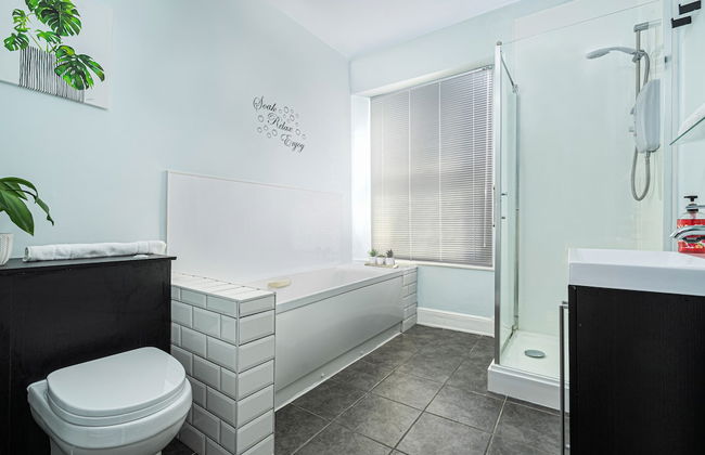 JOIVY Charming 4-Bed House Near The Hoe Park - Foto 21