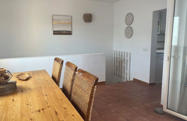 Beautiful Spacious Villa in Playa Blanca - Photo 17