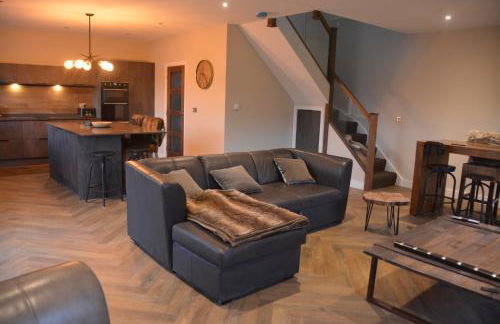 The Bunkhouse - 2 bedroom home with parking - Foto 2