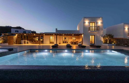 Villa Stephanie with heated pool, by Red Windmill Villas - Foto 1