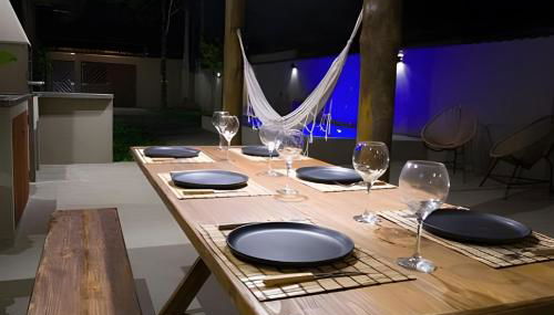 Casa com piscina privativa, 4 minutos da praia - Foto 2