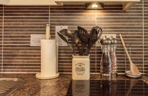 Marina View Apartment - Photo 24