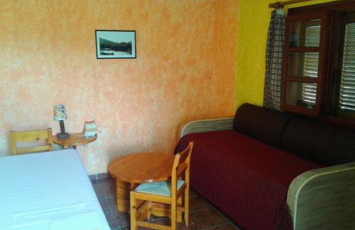 Sunrise Apartments - Photo 9