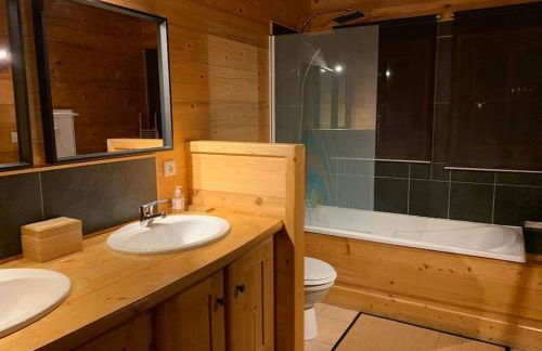 Superbe CHALET (14 personnes) & SAUNA au pied du Mont Blanc - Photo 43