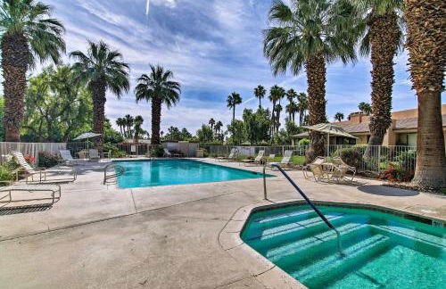 Lake, Mountain and Golf Views Palm Valley Retreat - Foto 28