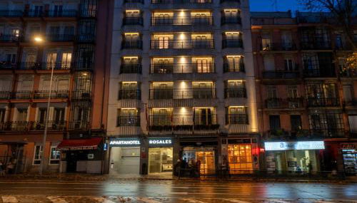 Aparto-Hotel Rosales - Photo 2