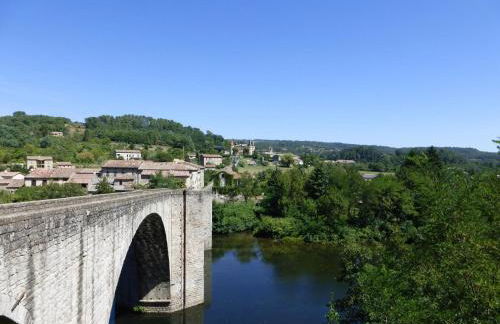 Stone House in France with Pool & Vineyards - Foto 9