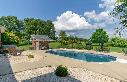 Luxury Getaway Home with Panoramic Views, Pool & Hot Tub! - Foto 46