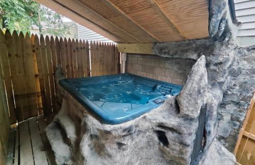 Pirate Seeking crew. Downtown Fort Smith - Foto 2