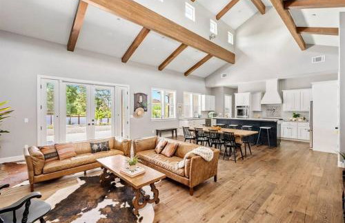 Luxurious, Modern Farmhouse in Wine Country - Foto 6