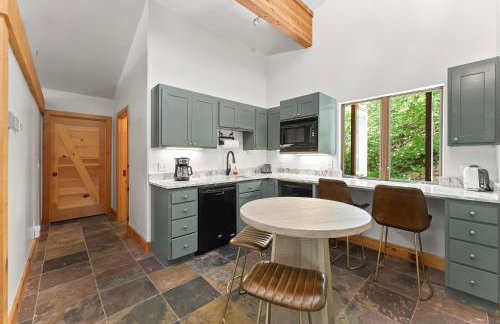 Carpe Montem - Modern, Views, Large Deck, Hot Tub, Private - Foto 33