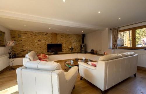 Apple Tree Barn - Photo 21