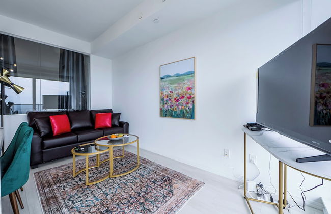 Spacious Furnished Apartment Sleeps 4, 2 Tvs, Walkout Balcony, Parking Available - Foto 5