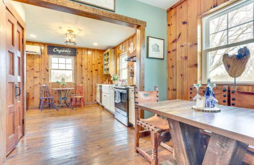 Grill and Fire Pit New Market Getaway on 3-Acres! - Foto 2