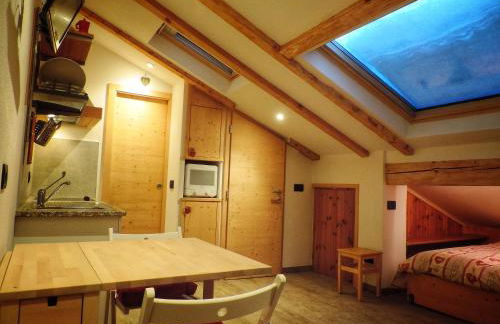 incantevole mansarda in val di Fassa - Foto 1