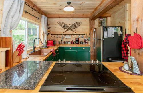 Cabin w Hot tub, 24 acres, 30 min to Gore, MtnView - Foto 11