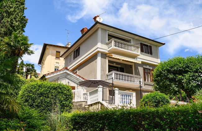 Villa Salona - Foto 1