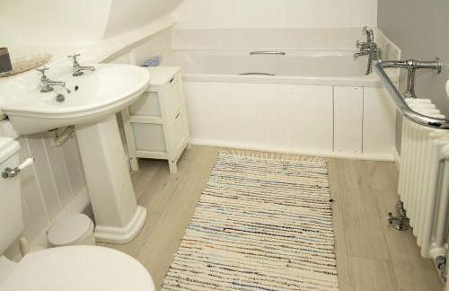 The Burrow - Photo 9