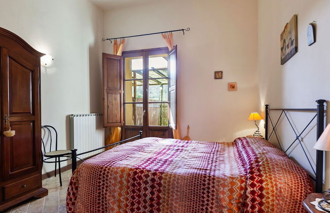 Tranquil Holiday Home in Chianni With Swimming Pool - Foto 6