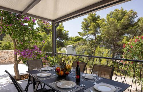 Villa Mala Smišna Poolside Paradise by the Sea - Photo 28