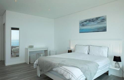 SKYFALL VILLA - Photo 8