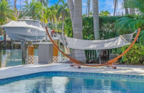 Solara: Waterfront Estate, Pool, Dock, Private Guest Suite - Foto 36