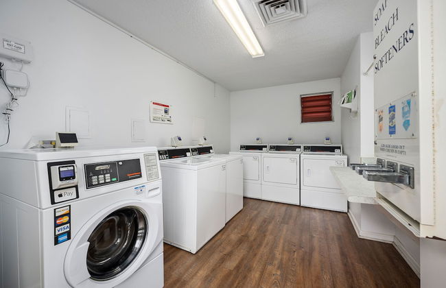 Affordable Suites Wilson - Foto 12