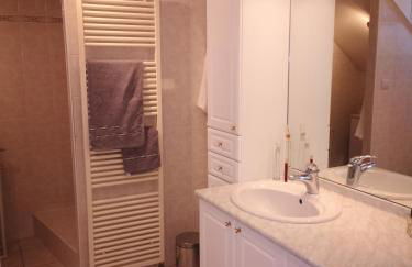 Le Mimat - Jardin - Wifi - Parking - Foto 7