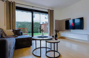 KMS Homes - Garden - NETFLIX - Modern - Foto 1