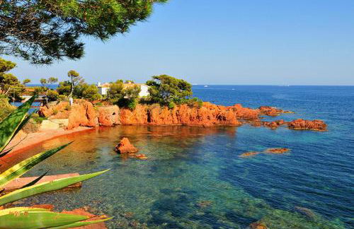 Peaceful 4 stars eco-friendly villa with private pool and parking - Foto 23