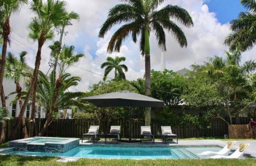 Friendly Fox Luxury Pool & Spa - Near DT & Beach home - Foto 6