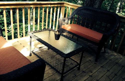 Impressive Secluded Cabin Rental with Hot Tub Along the Chattahoochee River, Georgia - Foto 16