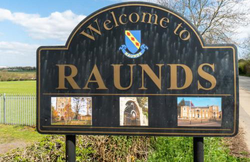 Chestnut Contractor Stays - Photo 14