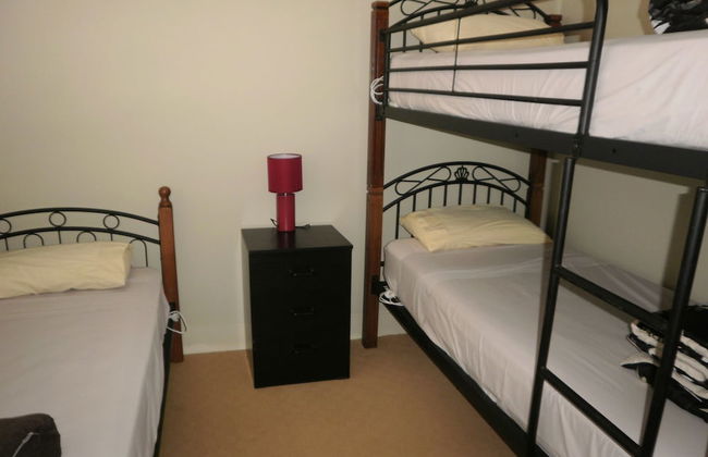 Kickback Cottages - Photo 3