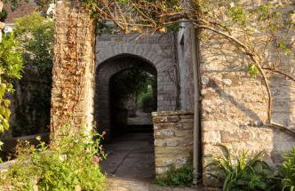 Magnificent Clarence cottage! - Photo 13