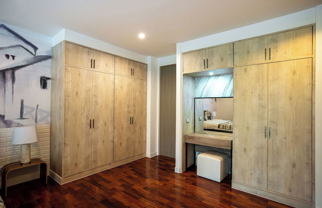 Benviar Tonson Residence - Photo 59