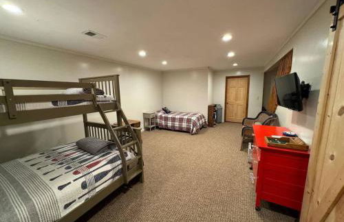 Lakeside Getaway includes Hot Tub pet friendly - Foto 42