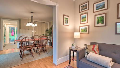 Charming Abode with Patio - Walk to Town and River! - Foto 4