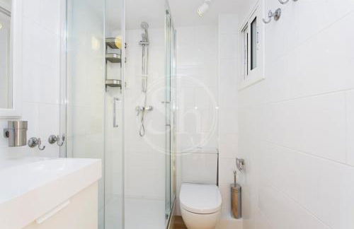 Beautiful Guinardó Apartment - Photo 19