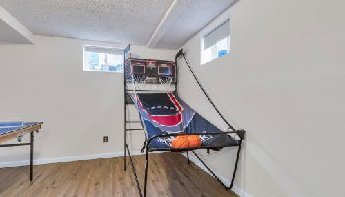 6BD Near DT - BBQ Grill, Games & Football Fun - Foto 2, Game Room