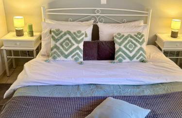 Arcadian Escape - Tsiaxtai Group - Photo 6