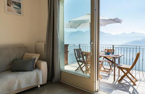 EnjoyIseoLake - Cherubino - Nice 2 floors apartment with pool, terrace and a terrific lake view - Photo 29