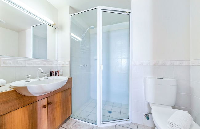 Ocean Views Galore - Airlie Beach - Photo 22