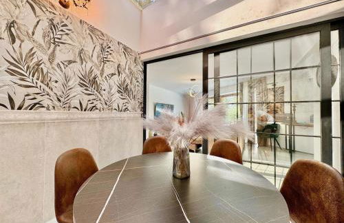 Domenico Morani Luxury Villa Concept with private pool by DadoVillas - Foto 7