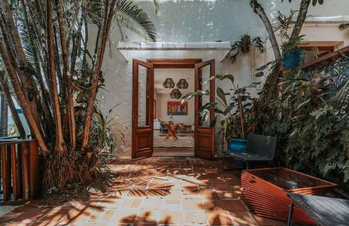 Tropical Escape Next to Leblon (Villa Elis Regina) - Foto 33