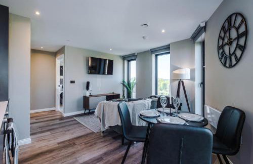 Bright Leeds City Centre 2-Bed Apt, Super-fast Wifi - Foto 6