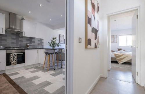 Designer 1BR I Work-From-Home Ready I Fast Wi-Fi - Foto 5