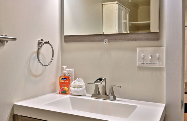 The Family Retreat At Bomoseen 4 Bedroom Home - Foto 18