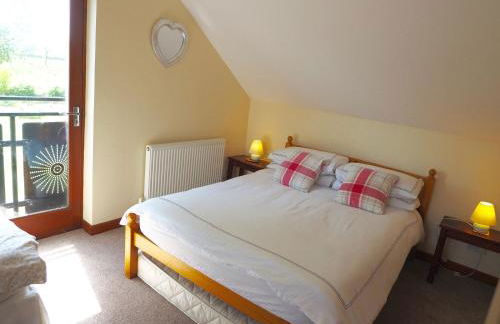 The Loft at Duffryn Mawr Self Catering Cottages - Photo 12